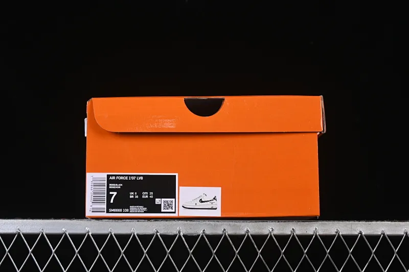 All categories Nk Air Force 1 Air Force series Nk Air Force 1 Low Air Force low-top Nike Air Force 1'07 Low LV joint black denim print Air Force 1 low-top casual sneakers SM6668-108